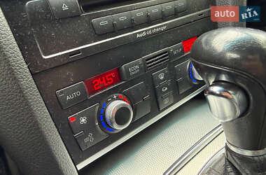 Внедорожник / Кроссовер Audi Q7 2006 в 