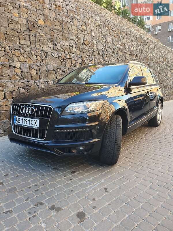 Позашляховик / Кросовер Audi Q7 2010 в Вінниці