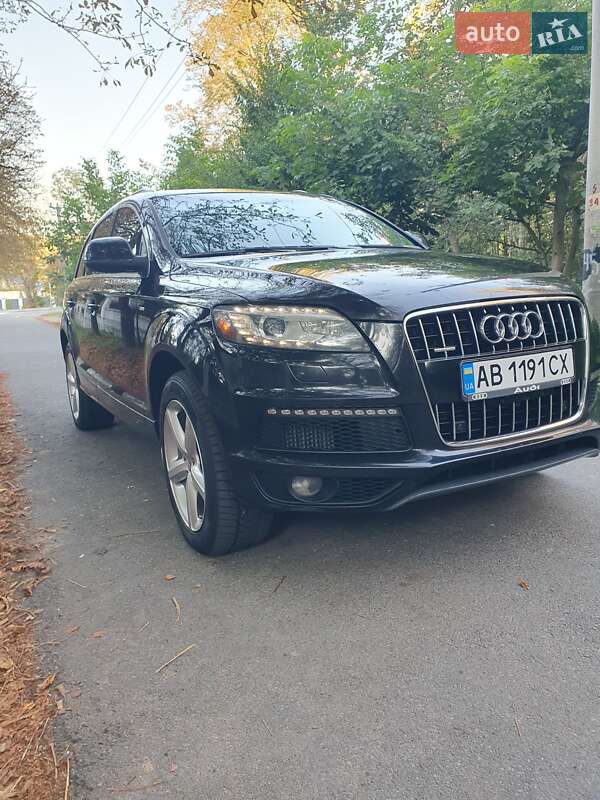 Позашляховик / Кросовер Audi Q7 2010 в Вінниці