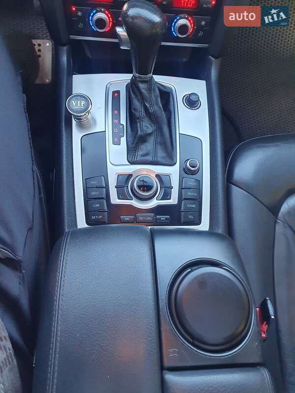 Позашляховик / Кросовер Audi Q7 2010 в Вінниці
