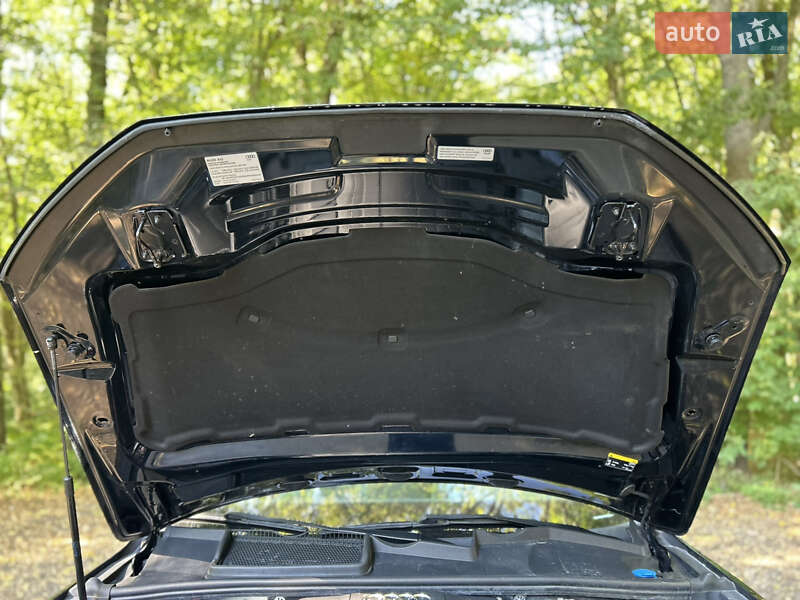 Позашляховик / Кросовер Audi Q7 2016 в Вінниці