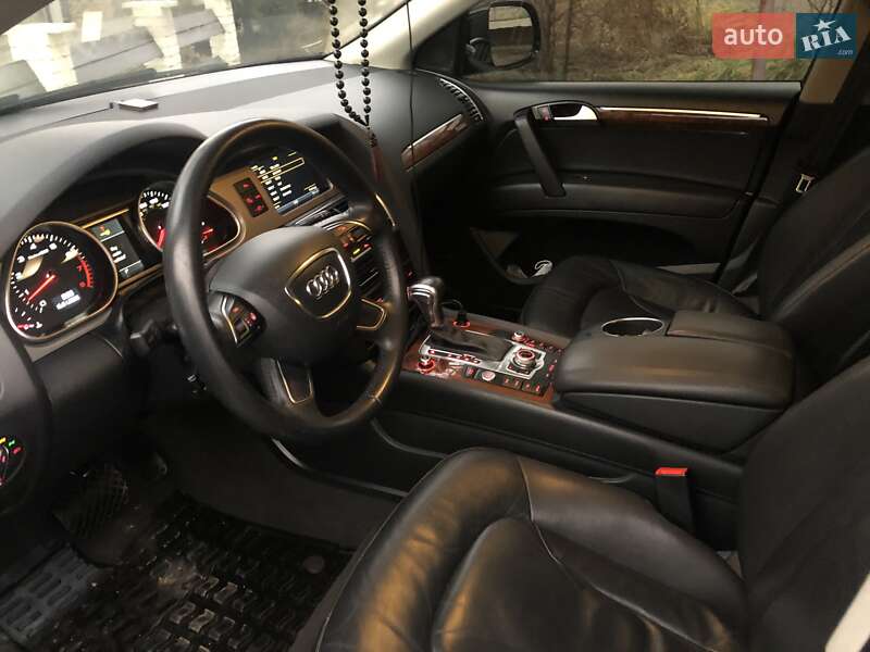 Внедорожник / Кроссовер Audi Q7 2015 в Ровно фото 4 Внедорожник / Кроссовер Audi Q7 2015 в Ровно