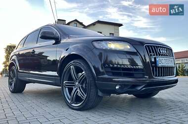 Внедорожник / Кроссовер Audi Q7 2011 в 