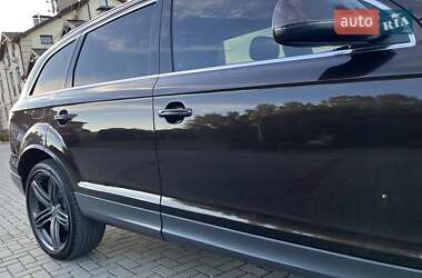 Внедорожник / Кроссовер Audi Q7 2011 в 