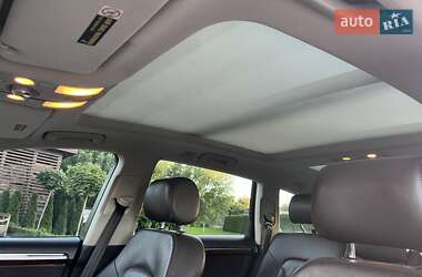 Внедорожник / Кроссовер Audi Q7 2011 в 