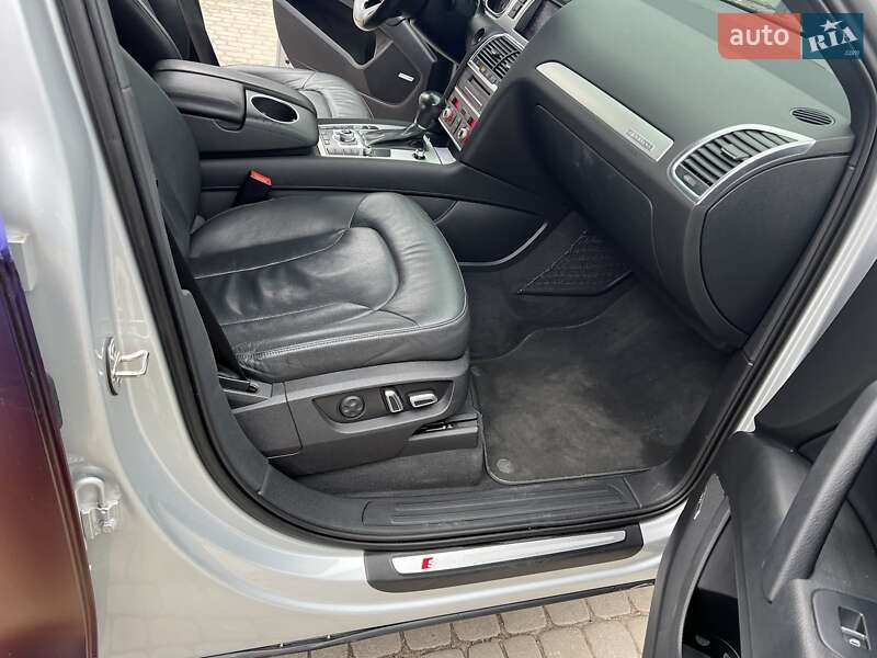Внедорожник / Кроссовер Audi Q7 2013 в Львове