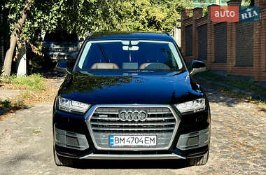 Позашляховик / Кросовер Audi Q7 2016 в 