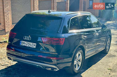 Позашляховик / Кросовер Audi Q7 2016 в 