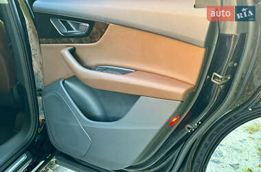 Позашляховик / Кросовер Audi Q7 2016 в 