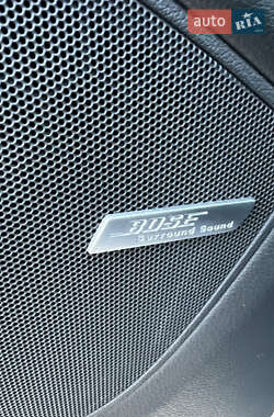 Позашляховик / Кросовер Audi Q7 2014 в 