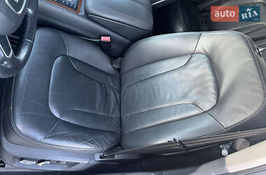 Позашляховик / Кросовер Audi Q7 2014 в 