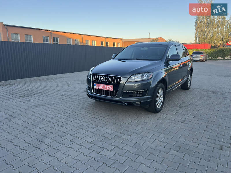 Внедорожник / Кроссовер Audi Q7 2014 в Нововолынске