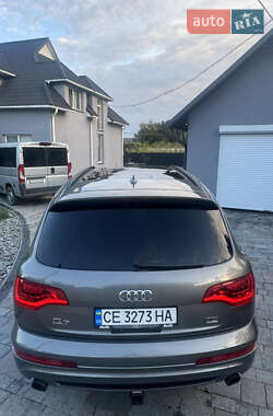 Позашляховик / Кросовер Audi Q7 2013 в 