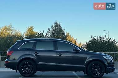 Внедорожник / Кроссовер Audi Q7 2006 в 