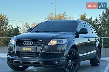 Внедорожник / Кроссовер Audi Q7 2006 в Киеве