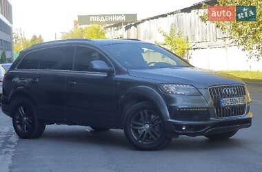 Внедорожник / Кроссовер Audi Q7 2015 в 