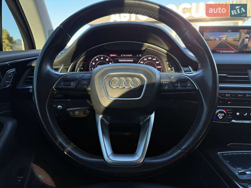 Позашляховик / Кросовер Audi Q7 2017 в Києві