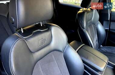 Внедорожник / Кроссовер Audi Q7 2017 в 