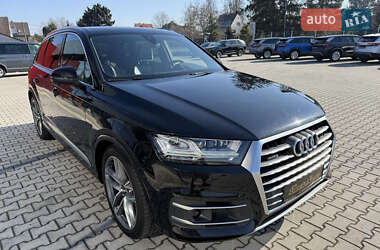 Внедорожник / Кроссовер Audi Q7 2017 в Тернополе
