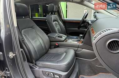 Внедорожник / Кроссовер Audi Q7 2014 в 