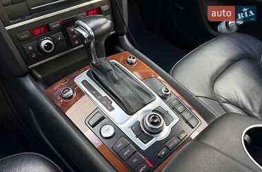 Внедорожник / Кроссовер Audi Q7 2014 в 