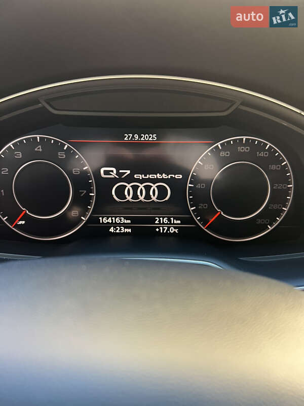 Позашляховик / Кросовер Audi Q7 2017 в Тернополі