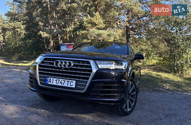 Позашляховик / Кросовер Audi Q7 2019 в Бучі