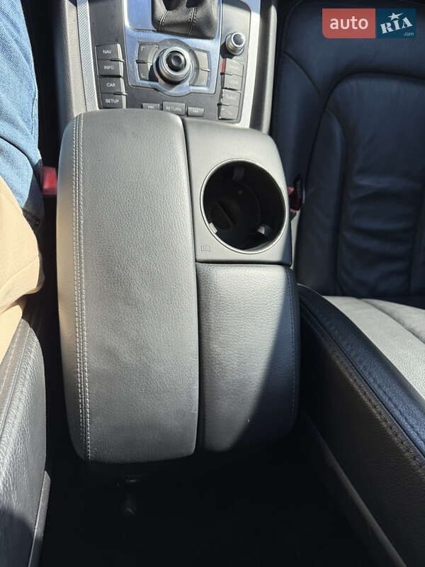 Позашляховик / Кросовер Audi Q7 2011 в Дрогобичі