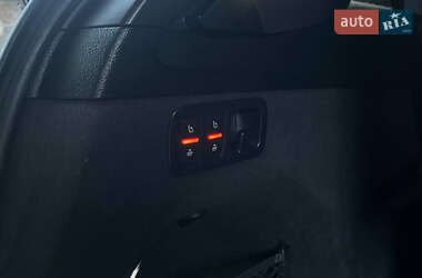 Позашляховик / Кросовер Audi Q7 2016 в 