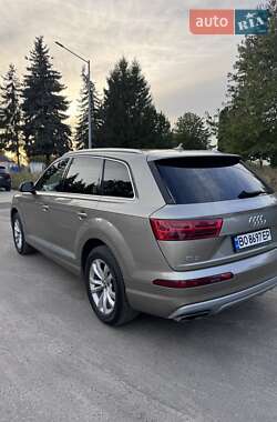 Внедорожник / Кроссовер Audi Q7 2017 в Львове
