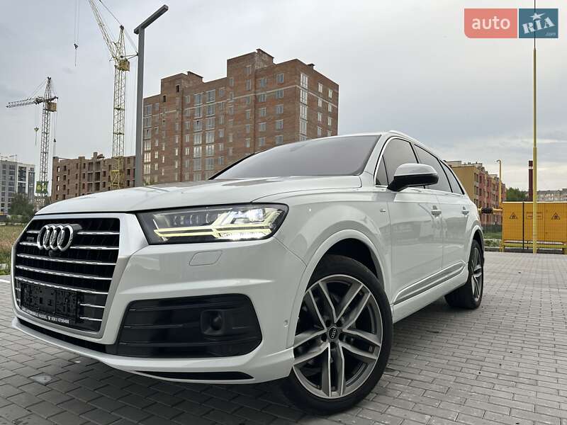 Позашляховик / Кросовер Audi Q7 2016 в Ковелі