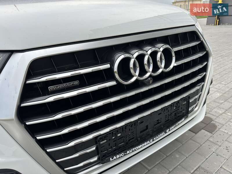 Позашляховик / Кросовер Audi Q7 2016 в Ковелі