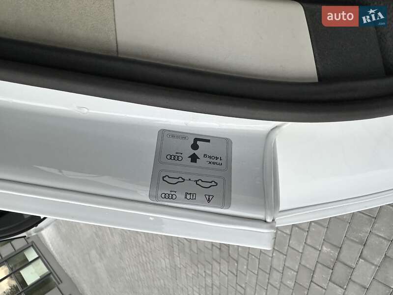 Позашляховик / Кросовер Audi Q7 2016 в Ковелі