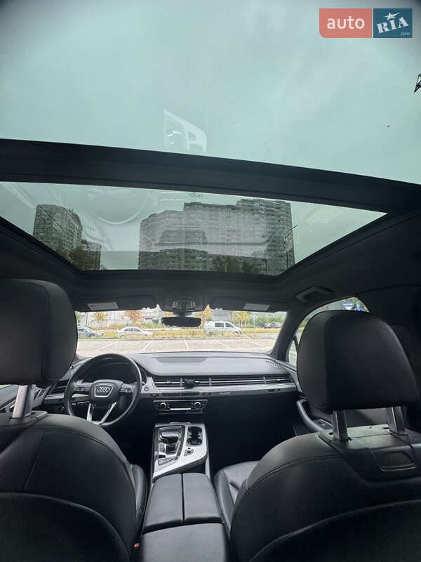 Внедорожник / Кроссовер Audi Q7 2018 в Киеве