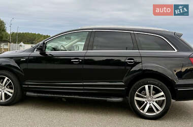 Внедорожник / Кроссовер Audi Q7 2015 в 