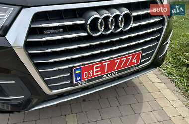 Внедорожник / Кроссовер Audi Q7 2017 в 