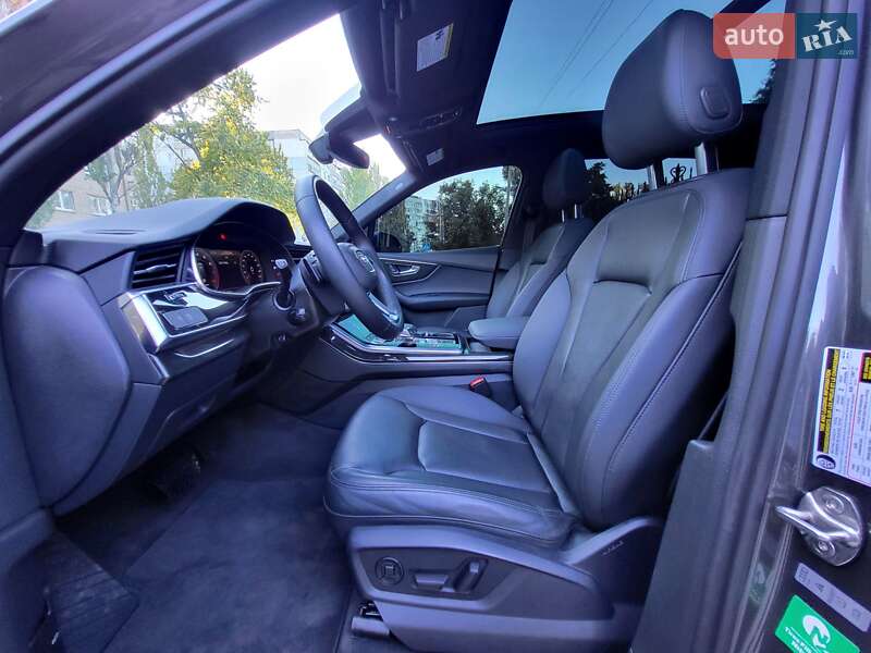 Внедорожник / Кроссовер Audi Q7 2021 в Запорожье