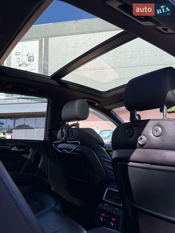 Позашляховик / Кросовер Audi Q7 2010 в Одесі фото 25 Позашляховик / Кросовер Audi Q7 2010 в Одесі