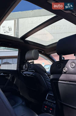 Внедорожник / Кроссовер Audi Q7 2010 в 