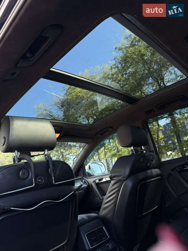 Позашляховик / Кросовер Audi Q7 2010 в Одесі фото 23 Позашляховик / Кросовер Audi Q7 2010 в Одесі