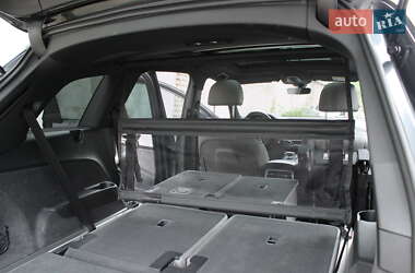 Внедорожник / Кроссовер Audi Q7 2017 в 