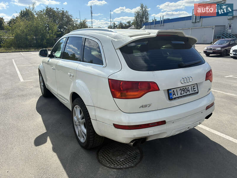 Позашляховик / Кросовер Audi Q7 2008 в Києві