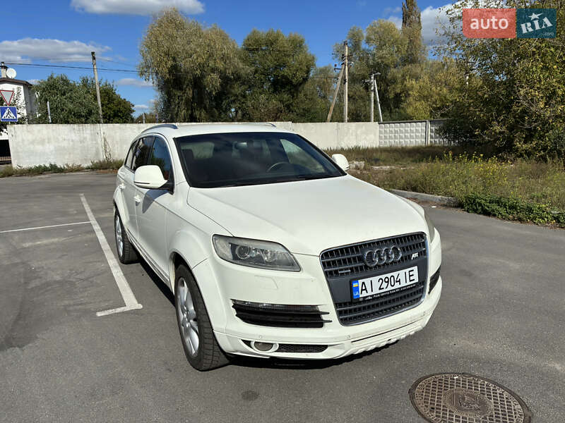Позашляховик / Кросовер Audi Q7 2008 в Києві