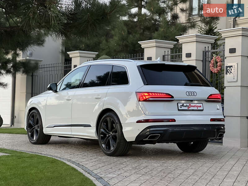 Внедорожник / Кроссовер Audi Q7 2025 в Одессе
