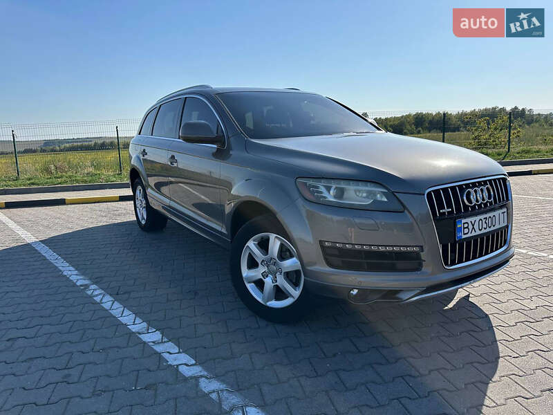 Позашляховик / Кросовер Audi Q7 2011 в Летичіві