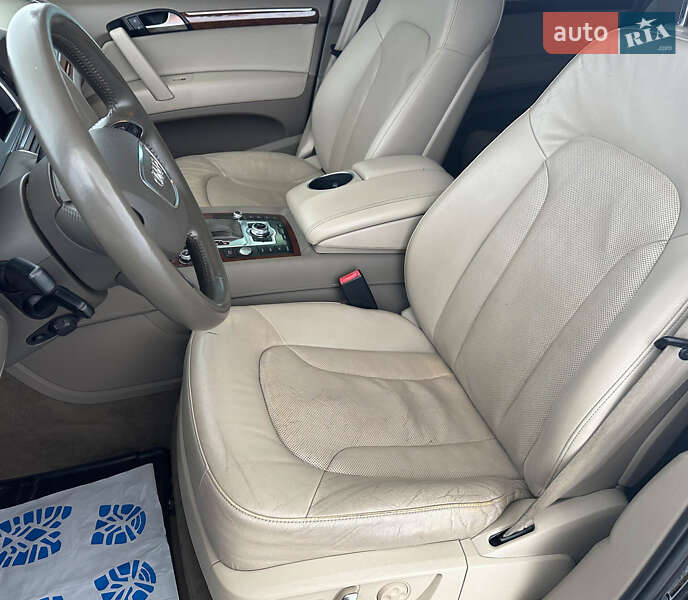 Позашляховик / Кросовер Audi Q7 2012 в Львові