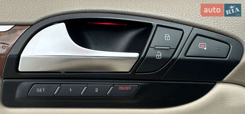 Позашляховик / Кросовер Audi Q7 2012 в Львові