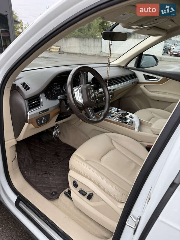 Позашляховик / Кросовер Audi Q7 2018 в Києві