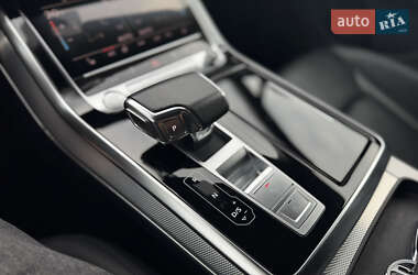 Внедорожник / Кроссовер Audi Q7 2020 в 