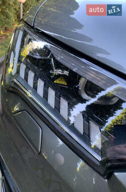 Внедорожник / Кроссовер Audi Q7 2020 в 
